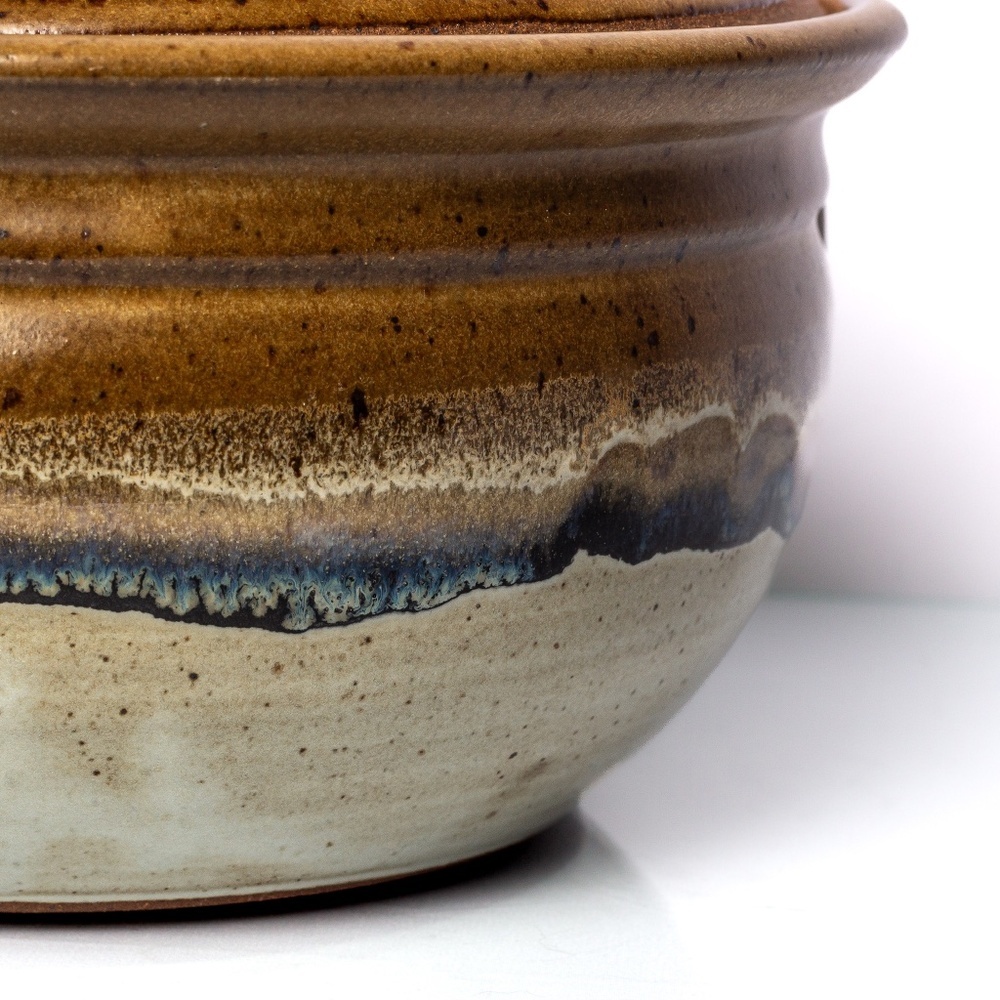 Studio Art Pottery Casserole Dish w/ Lid, Signed, Hand Thrown, Unique Earth Tone - Picture 3 of 8